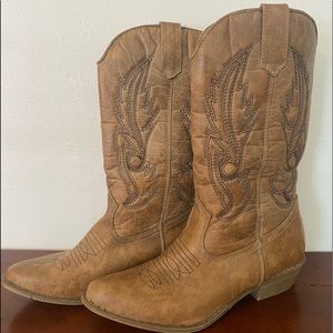 Coconuts Cowboy Boots (6.5 Women’s)